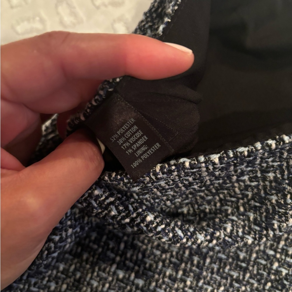 St. John Tweed A-Line Skirt - Size 18 - Picture 6 of 9